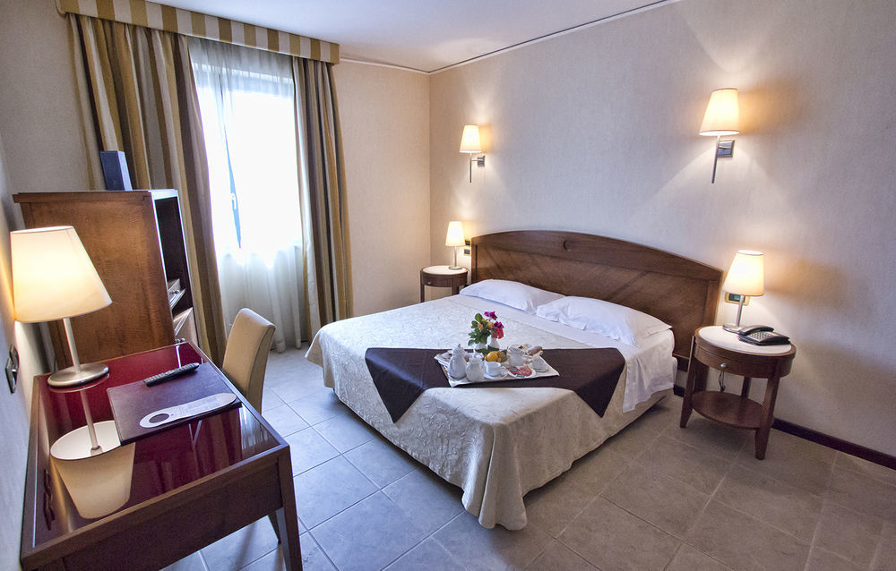Grand Hotel Пестум Екстер'єр фото