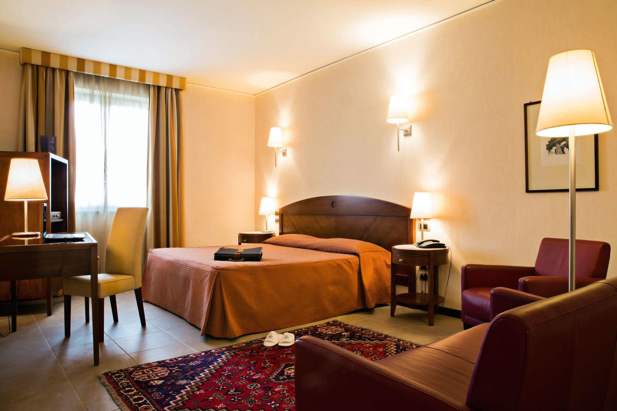 Grand Hotel Пестум Екстер'єр фото